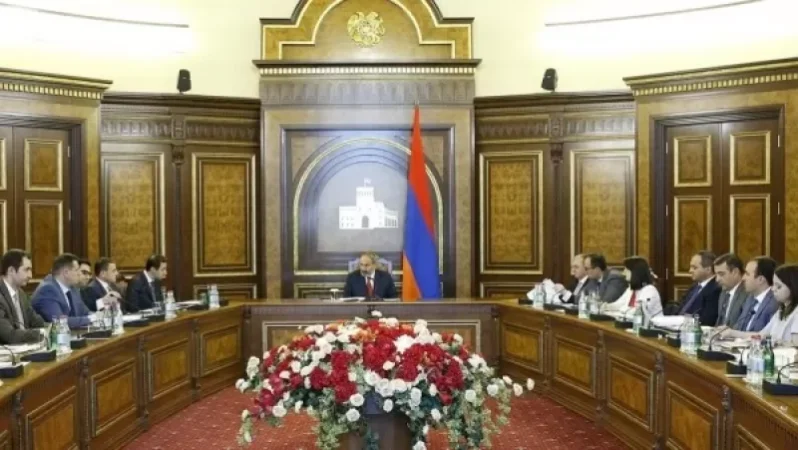 Վարչապետը խորհրդակցություն է հրավիրել երեխաների որդեգրումների թեմայի վերաբերյալ