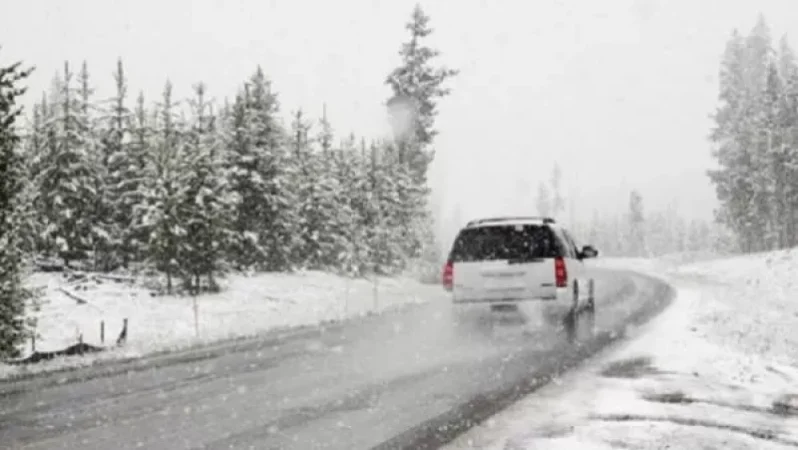 Սիսիանի տարածաշրջանի ավտոճանապարհներին ձյուն է տեղում