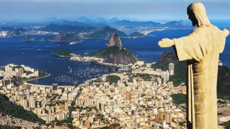 Ռիո դե Ժանեյրոյում երկու ֆրանսիացի բարձրացել են Ամենափրկիչ Հիսուսի արձանի վրա