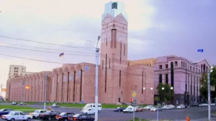 Ավագանու անդամներ Արսեն Կարապետյանը դրել է մանդատը, իսկ Իզաբելա Աբգարյանը դուրս է եկել «Իմ քայլից»