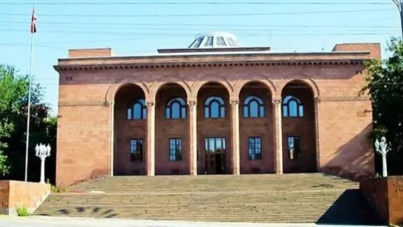 Գիտությունների ազգային ակադեմիայի նախագահությունը պահանջում է Կառավարության հրաժարականը