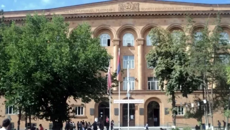 «Հայաստանի ազգային պոլիտեխնիկական» համալսարանը  հատը 122 հազար դրամով 7 մեդալ է ձեռք բերել