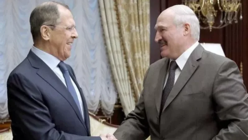 Շատ հարցերում Ռուսաստանի շնորհիվ ԼՂ-ում կասեցվել է պատերազմը. Լուկաշենկոն շնորհավորել է Լավրովին