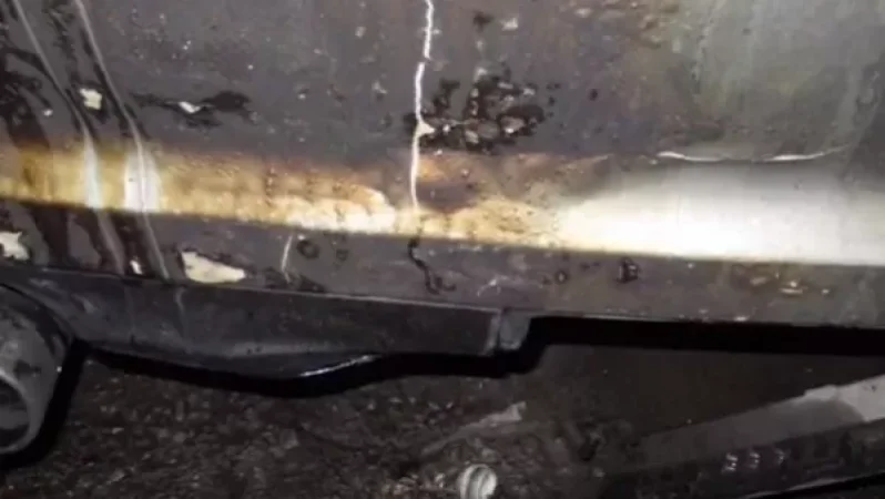 Video: A Citizen's Car and Front Door Set on Fire, Details