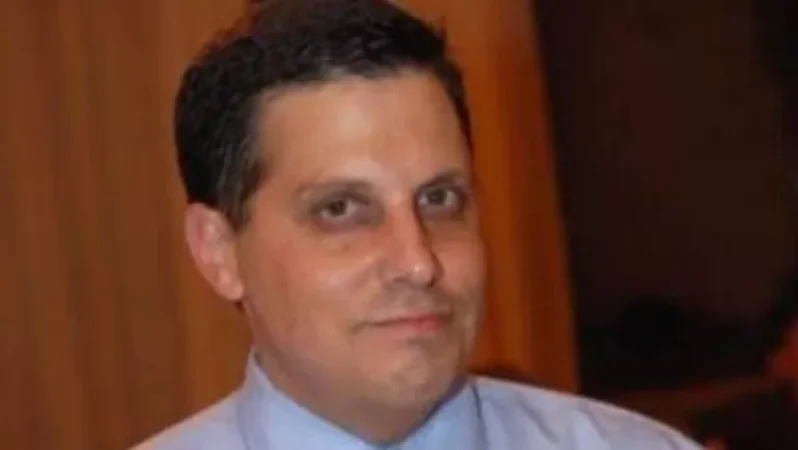 ԱՄՆ-ում բնակվող փաստաբան Արա Մանուկյանը մեղադրվում է մանկապղծության մեջ