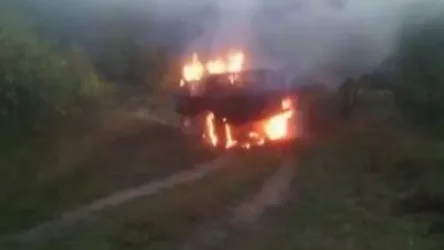 Խոտով բարձված ավտոմեքենան այրվել է