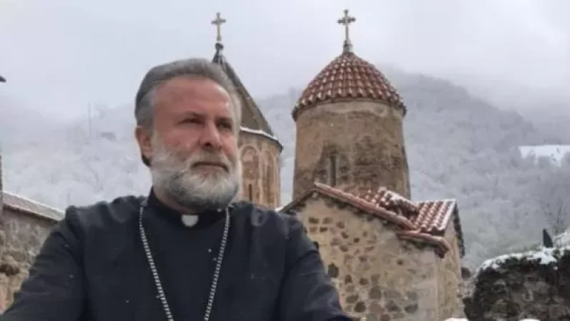 Ամենաշատը 1 ամիս այստեղ կլինեմ, վերադառնալու եմ Դադիվանք. Տեր Հովհաննեսը մանրամասնում է