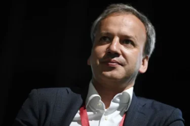 Շախմատի համաշխարհային ֆեդերացիան հետաձգել է ռուս շախմատիստների մրցաշարերին մասնակցելու որոշումը