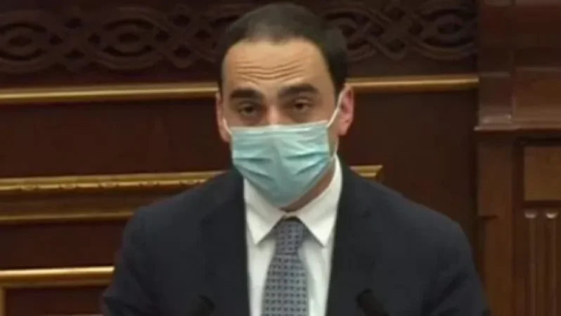 Ուղևորահոսքն ապահովելու նպատակով սահմանների բացման վերաբերյալ քննարկումներ ունենք Ռուսաստանի հետ. Ավինյան