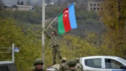 Լուսանկարներ. Ադրբեջանական դրոշը՝ Բերձորում. France-Presse