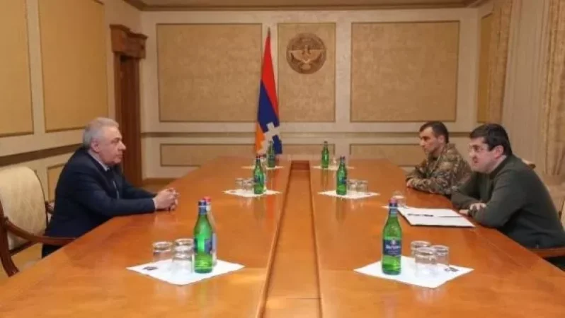Արցախի նախագահն ընդունել է ՀՀ պաշտպանության նախարար Վաղարշակ Հարությունյանին