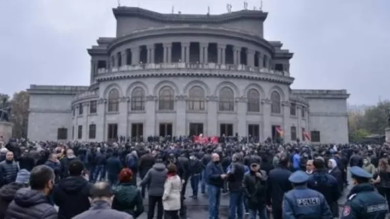 16 քաղաքական ուժերը դեկտեմբերի 5-ին հանրահավաք են հրավիրում Ազատության հրապարակում