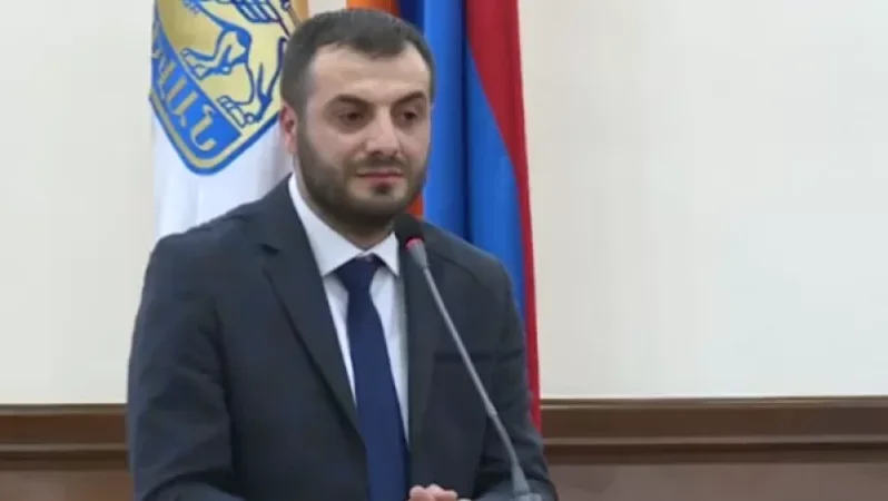 Նախատեսված միջոցառումների գումարներն ուղղվել են Ստեփանակերտի վերականգնմանը. փոխքաղաքապետը՝ ամանորյա միջոցառումների մասին