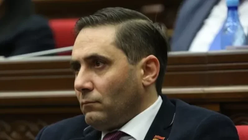 ԲՀԿ-ն չի շտապում գնահատական տալ Արթուր Վանեցյանի հրաժարականին