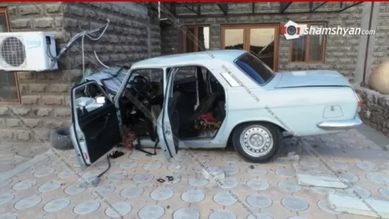 Աշտարակի «գաի պոստի» մոտ. բախվել են Mercedes-ն ու Волга-ն. կա 1 զոհ, 3 վիրավոր