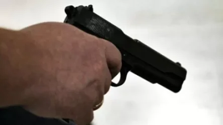 Էջմիածնի քաղաքապետարանի դիմացի այգուց հրազենային վնասվածքով տղամարդ է տեղափոխվել հիվանդանոց