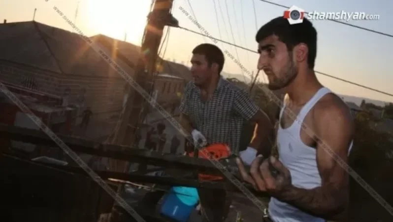 Խոշոր հրդեհ Հայթաղ գյուղում. երիտասարդները պայքարել են մի քանի տների տանիքներում առաջացած կրակի դեմ