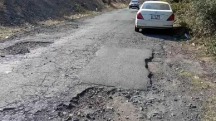 Թբիլիսյան խճուղուց դեպի Եղվարդի խճուղի տանող շրջանցիկ ճանապարհը 90-ականներից ի վեր գտնվում էր անմխիթար վիճակում