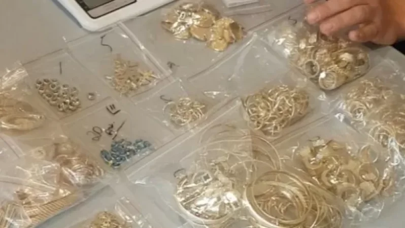 Թբիլիսիի օդանավակայանում ՀՀ քաղաքացու իրերում 1 կգ ոսկի է հայտնաբերվել