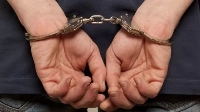 Վանաձորում դիմակավորված անձինք կողոպտել են տեղի հայտնի առևտրականներից մեկին՝ հափշտակելով 30 հազար դոլար.