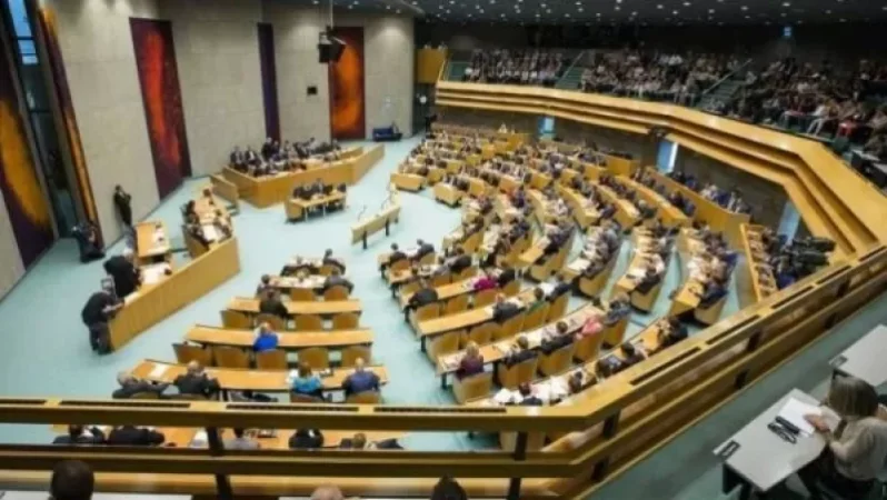 ԵՄ-ն պետք է Ադրբեջանից պահանջի զորքերը դուրս բերել Հայաստանից․ Նիդերլանդների խորհրդարան