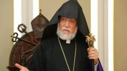 Ըլլանք արթուն, միակամ եւ խոհեմ՝ հեռու մնալով ներքին առճակատում յառաջացնող մօտեցումներէ