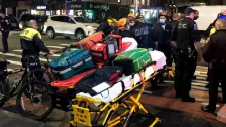 ԱՄՆ Նյու Յորքում ավտոմեքենան մխրճվել է ցուցարարների խմբի մեջ. կա 7 տուժած