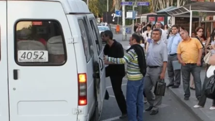 «100 դրամով այլևս հնարավոր չէ աշխատել. պարզապես պետք է տղամարդկություն ունենան, կանգնեն, ժողովրդին ասեն». Հրանտ Եղիազարյան