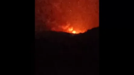 ՏԵՍԱՆՅՈՒԹ. Ձեզ խաբում էին, Ստեփանակերտից 2 կմ հեռավորության վրա ադրբեջանցիները մեր սկլադներն էին գյոռբագյոռ անում. Ռ. Խուդոյան