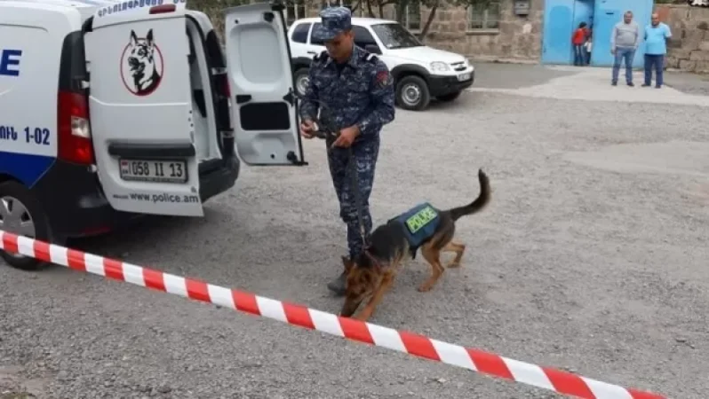 Գյումրու թիվ 15 դպրոցում աշխատում են կինոլոգները