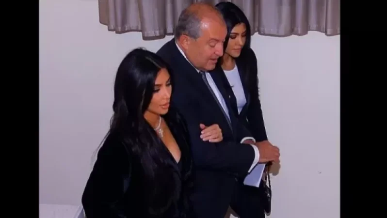 Արմեն Սարգսյանի և Քարդաշյան քույրերի լուսանկարները՝ բրիտանական մամուլի ուշադրության կենտրոնում