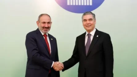 ՈՒՂԻՂ. Նիկոլ Փաշինյանը հանդիպում է Թուրքմենստանի նախագահի հետ