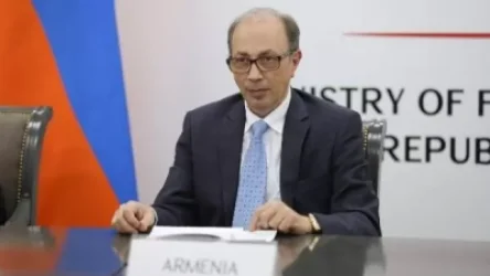 Արա Այվազյանն ու Օլիվեր Վարհեին քննարկել են տարածաշրջանային անվտանգությանն ու կայունությանն առնչվող հարցեր