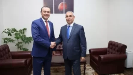 Արմեն Գրիգորյանը հանդիպել է Մասիս Մայիլյանի հետ