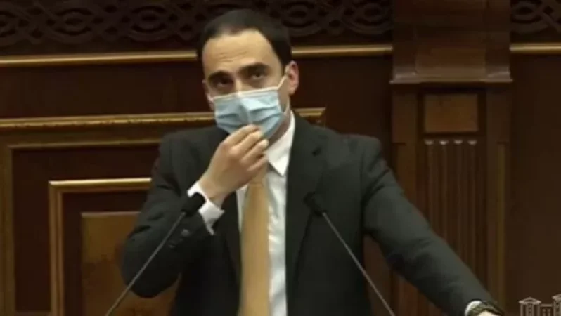 Վերջին մեկ օրվա ընթացքում արձանագրվել է դիմակ չկրելու պատճառով 3800 տուգանքի դեպք. Ավինյան