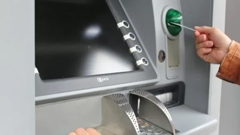 Պարզաբանում՝ բանկոմատներում ասեղներ հայտնվելու մասին