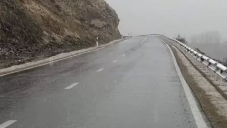 17։30-ի դրությամբ Վարդենյաց լեռնանցքը մերկասառույցի պատճառով դժվարանցանելի է