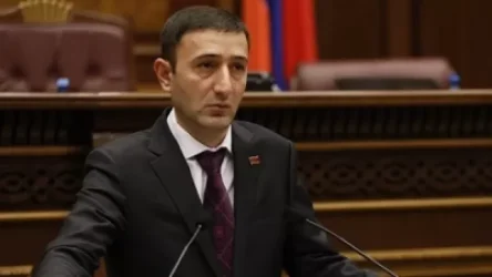 Ինձ մենակ հայրս կարա սթափվելու կոչ անի. Թունյանը` Մարուքյանին