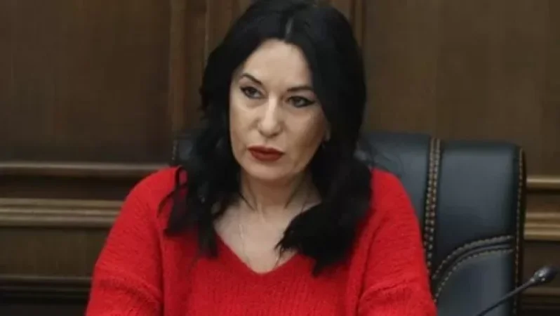 Հիմա՛ ես լինելու եմ Հանրապետության Հրապարակում՝ Նիկոլից ու ժեխից իմ հայրենիքը փրկելու համար. Զոհրաբյան