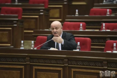 Աղազարյանն՝ իրեն անձեռնմխելիությունից զրկելու մասին