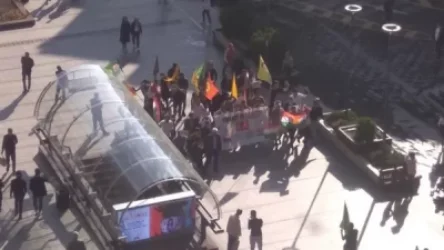 ՏԵՍԱՆՅՈՒԹ. Հայաստանի քրդերը բողոքի ցույց են անցկացնում Թուրքիայի գործողությունների դեմ