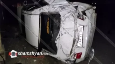 Բախվել է գազատար խողովակին և կողաշրջված վիճակում հայտնվել երթևեկելի գոտուց դուրս․ ավտովթար՝ Կոտայքի մարզում