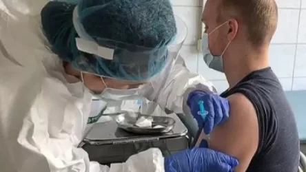 COVID-19-ի դեմ ռուսական պատվաստանյութը ստացած կամավորները խոսել են ցավի, ջերմության մասին