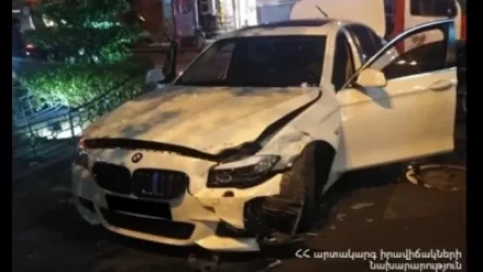 Վթար Ամիրյան և Զաքյան փողոցների խաչմերուկում