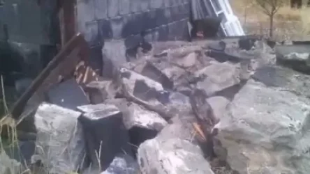 ՏԵՍԱՆՅՈՒԹ. Գյումրու տներից մեկում փլուզում է տեղի ունեցել. փրկարարները սահմանազատել են տարածքը