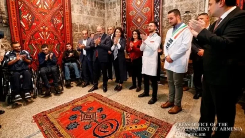 ԱՄՆ-ում «Հայկական տիեզերք» անվանումով գորգը վաճառվել է 30,000 դոլարով