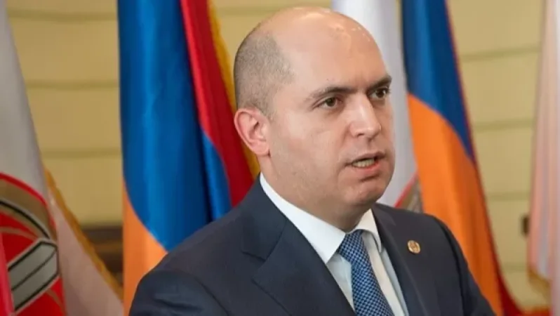 Ինձ իր համար բարեխոսել խնդրող մարդն այսօր Սերժ Սարգսյանին անվանել է «վախկոտ մարդ». Աշոտյան