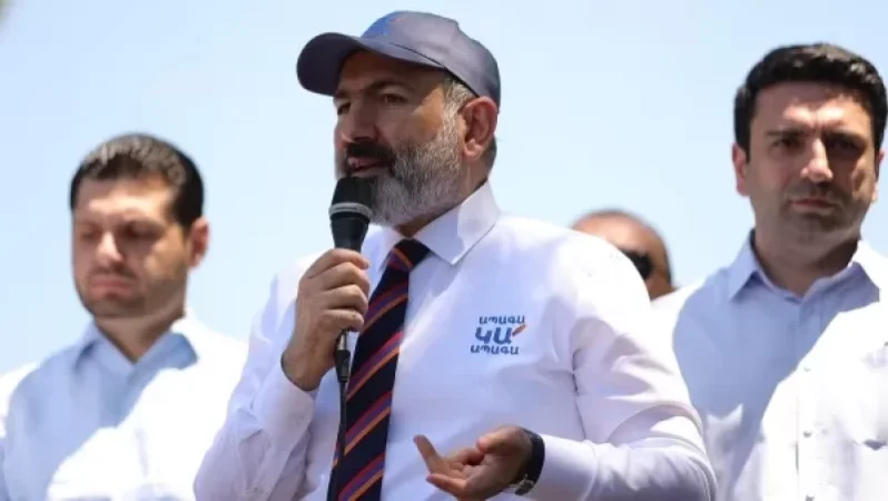 Հայաստանում ինչքան ժանգոտած մեխ կա՝ տարբեր պաշտոնների ծվարած հանելու ենք ու մխելու ենք որտեղ անհրաժեշտ է. Փաշինյան