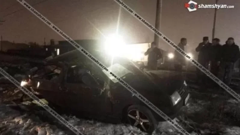 Արարատի մարզում բախվել են ուղևորատար գնացքն ու ՎԱԶ-2108-ը