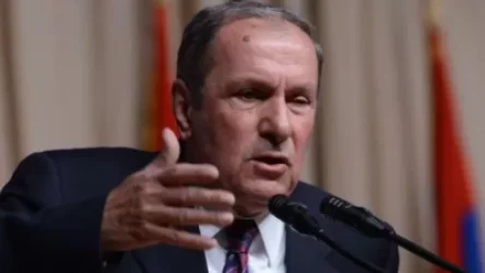 Սա ոչ այլ ինչ է, քան ազգային խայտառակություն. Լեւոն Տեր-Պետրոսյանը՝ կրթության չափորոշիչների մասին